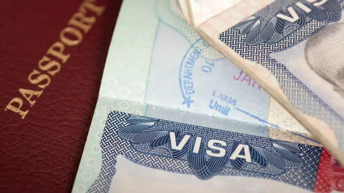 Para viajar para Itália precisa de visto