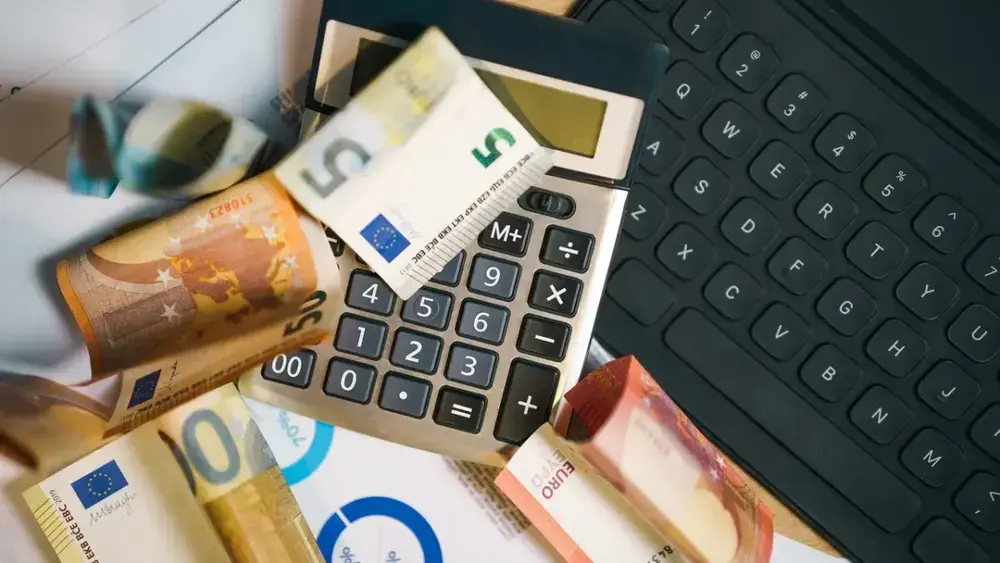 Fluxo de caixa desorganizado: riscos para a saúde financeira